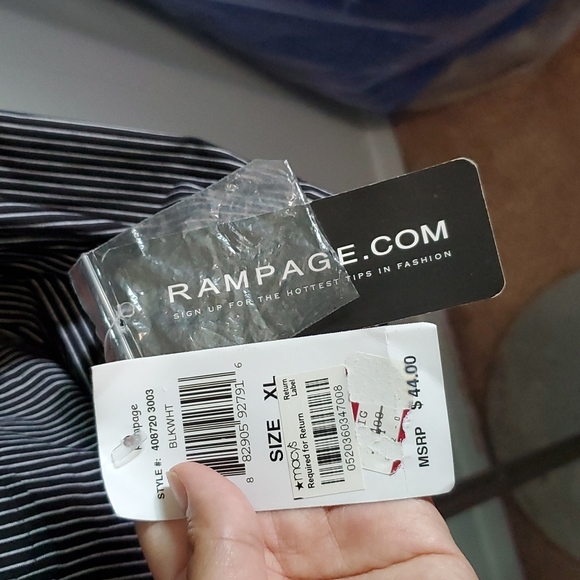 NWT Rampage Blazer Size XL - Picture 9 of 14